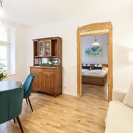 Auguste No 1 Ruhiges Im Zentrum Lägenhet